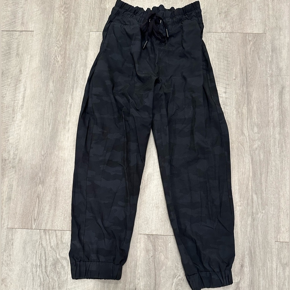 NWOT Kyodan Camo Joggers